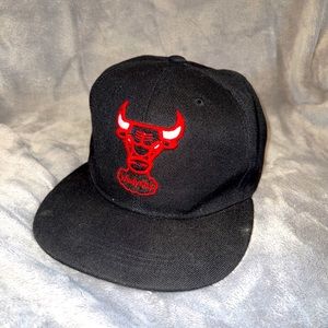Chicago Bulls Windy City Embroidered NBA Basketball Black Hat Snapback